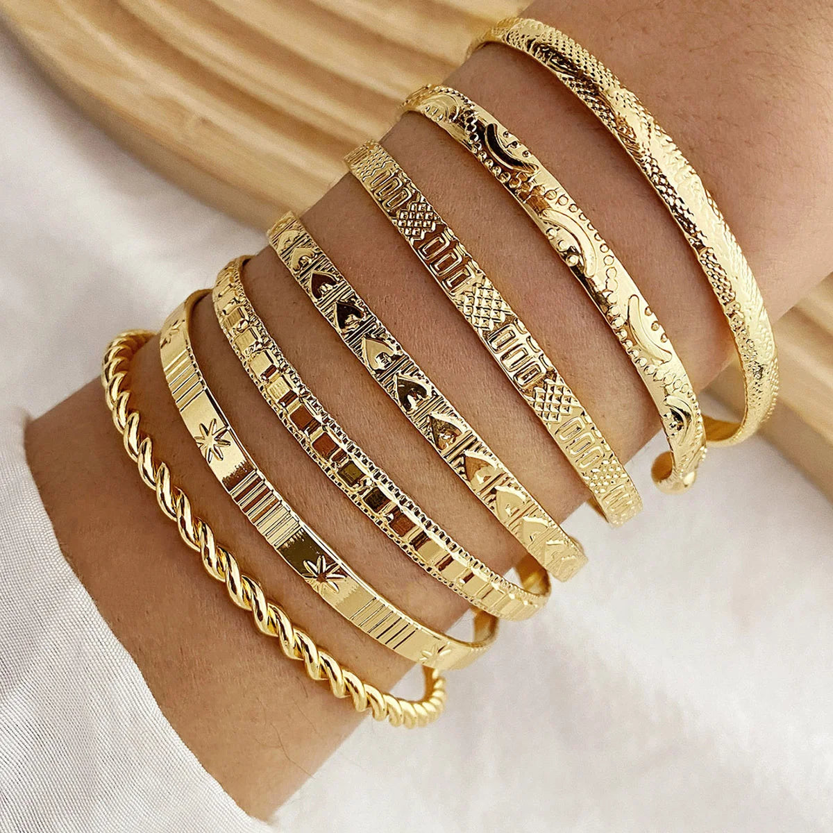 Gold Bangle Bracelet Set